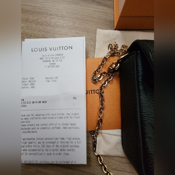 SOLD!!! AUTHENTIC LOUIS VUITTON FELICIE POCHETTE MONOGRAM - Picture 3 of 7